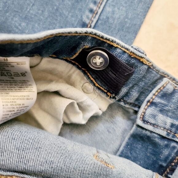 Old Navy boys straight leg blue jeans - Picture 8 of 12